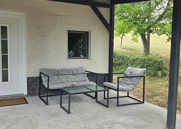 Lejtoliget בית נופש זמראדי